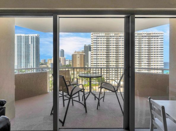 1980 S Ocean Dr 10H, Hallandale Beach FL 33009