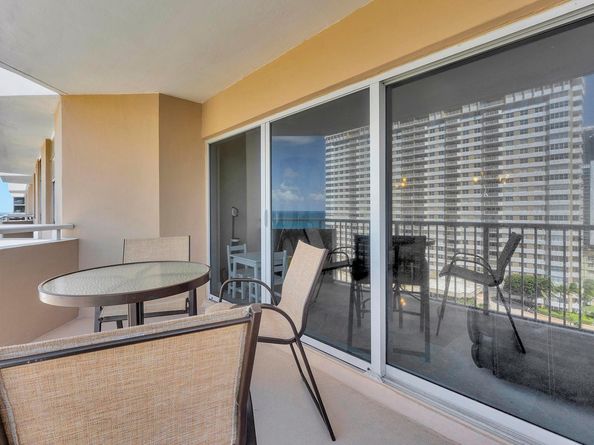 1980 S Ocean Dr 10H, Hallandale Beach FL 33009