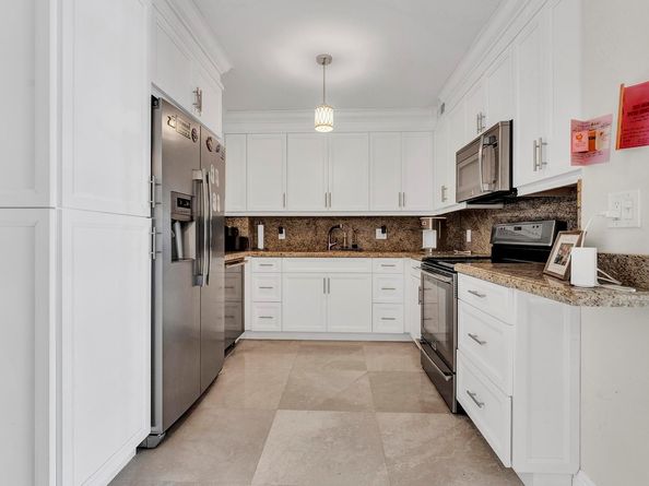 1980 S Ocean Dr 10H, Hallandale Beach FL 33009