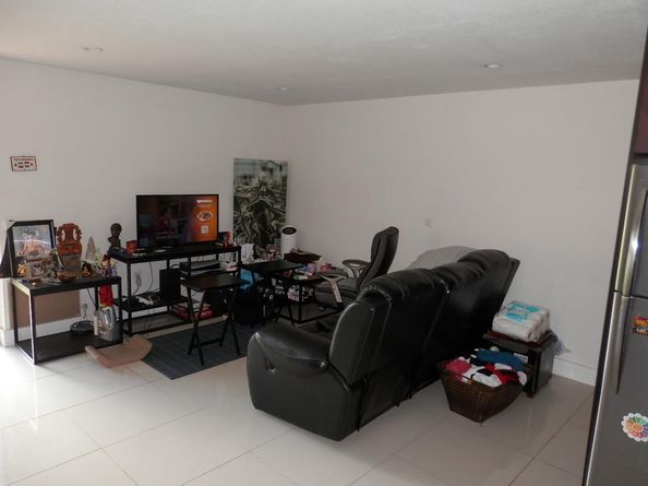 9459 SW 76th St R1, Miami FL 33173