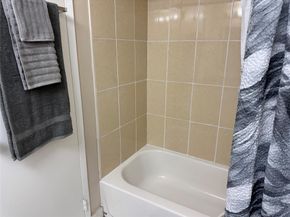 2901 NW 48th Ave 269, Lauderdale Lakes FL 33313