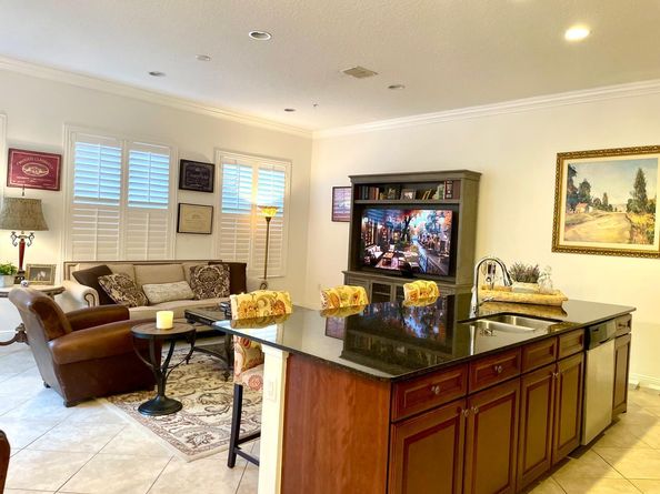 3604 South Dixie Highway 220, West Palm Beach FL 33405