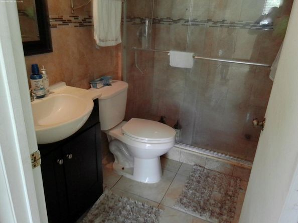 1011 Green Pine Boulevard D2, West Palm Beach FL 33409