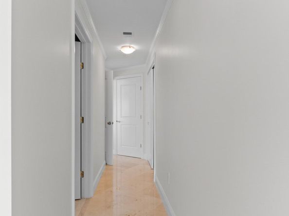 1063 Hillsboro Mile 501, Hillsboro Beach FL 33062