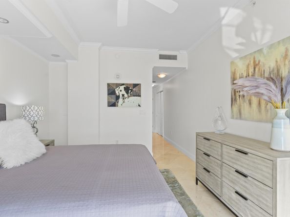 1063 Hillsboro Mile 501, Hillsboro Beach FL 33062