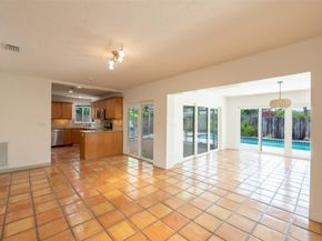 1623 NE 20th St, Fort Lauderdale FL 33305