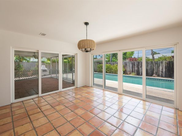 1623 NE 20th St, Fort Lauderdale FL 33305