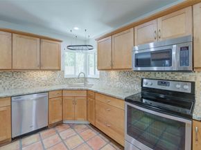 1623 NE 20th St, Fort Lauderdale FL 33305