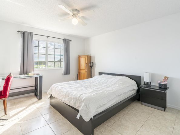 5031 Wiles Road 304, Coconut Creek FL 33073