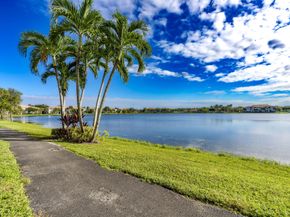 5031 Wiles Road 304, Coconut Creek FL 33073