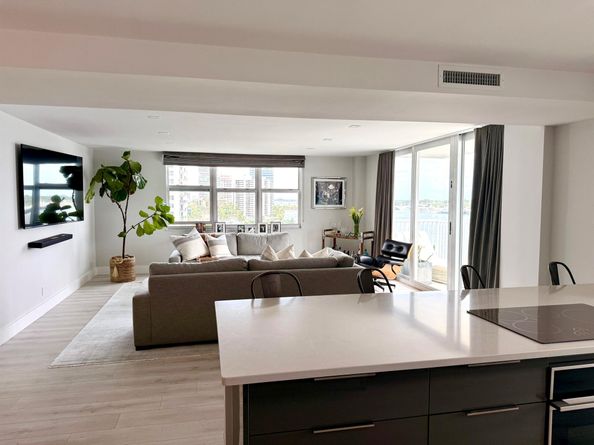 1801 S Flagler Drive 903, West Palm Beach FL 33401