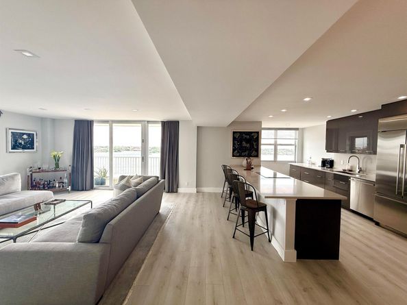 1801 S Flagler Drive 903, West Palm Beach FL 33401