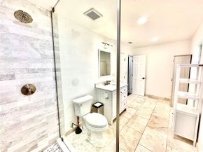 1742 NE 7th St, Fort Lauderdale FL 33304