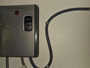 1531 NW 62nd Ter, Miami FL 33147