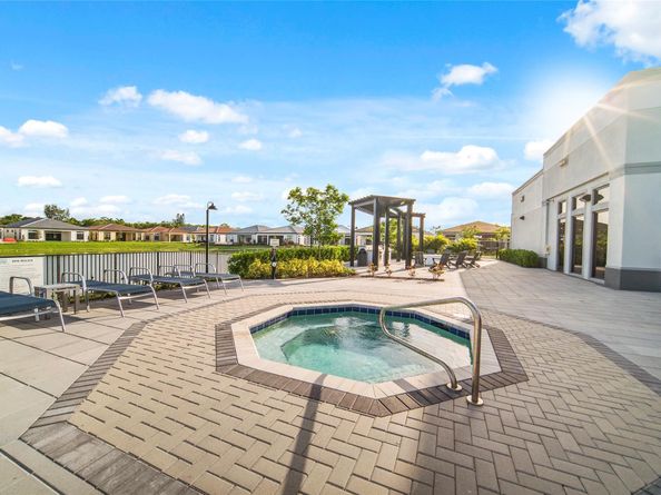 8159 Liberty Way, Parkland FL 33067