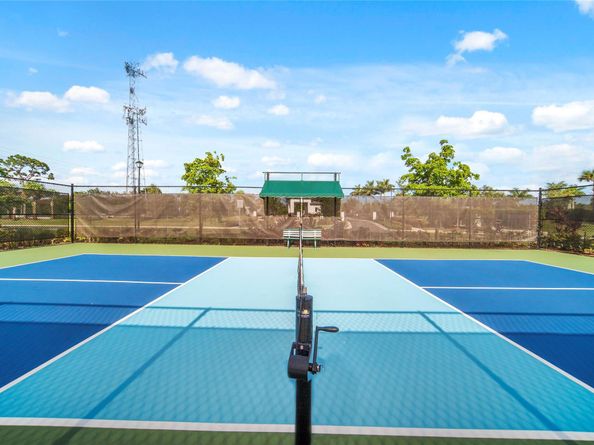 8159 Liberty Way, Parkland FL 33067