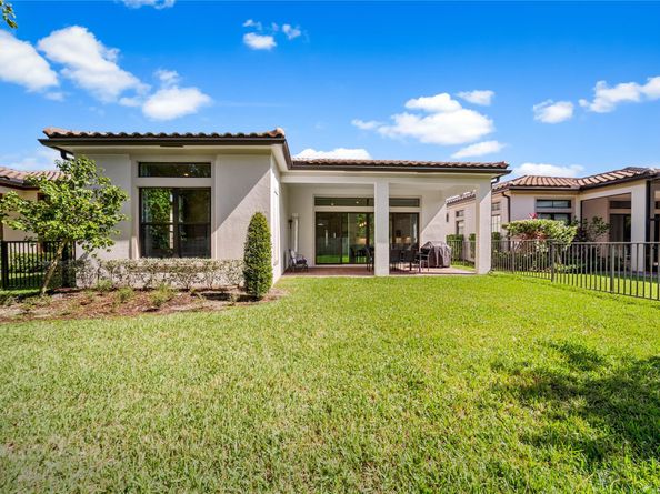 8159 Liberty Way, Parkland FL 33067