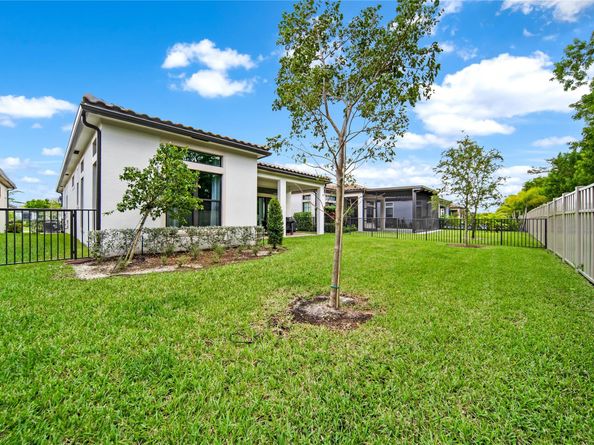 8159 Liberty Way, Parkland FL 33067