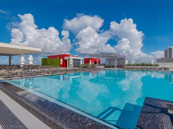 777 N Ocean Dr N522, Hollywood FL 33019