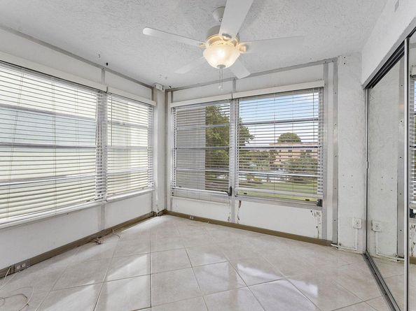 9440 SW 8th Street 318, Boca Raton FL 33428