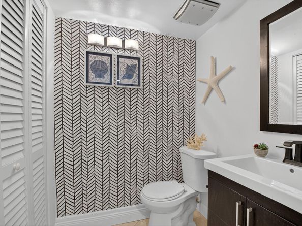 3802 Bridgewood Drive, Boca Raton FL 33434