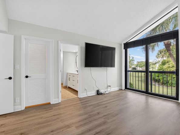 3802 Bridgewood Drive, Boca Raton FL 33434