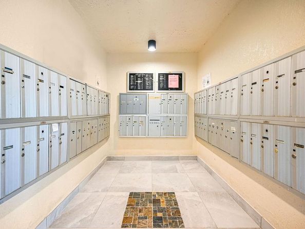 6195 Rock Island Rd 215, Tamarac FL 33319