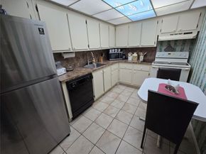 6195 Rock Island Rd 215, Tamarac FL 33319