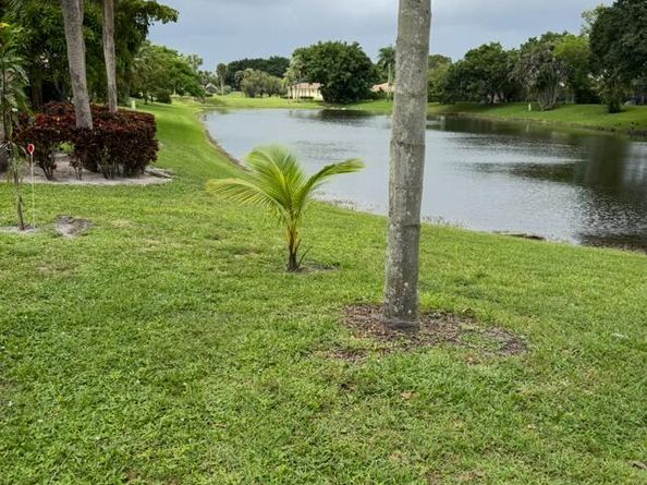 10180 Camelback Lane, Boca Raton FL 33498