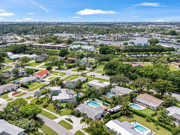 613 Flotilla Lane, North Palm Beach FL 33408
