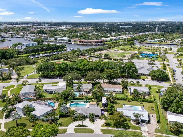613 Flotilla Lane, North Palm Beach FL 33408