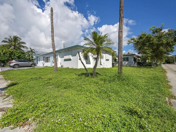 721 N A Street, Lake Worth Beach FL 33460