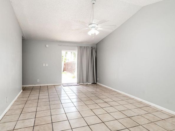 5692 SW Stonington Way SW 5692, Lake Worth FL 33463