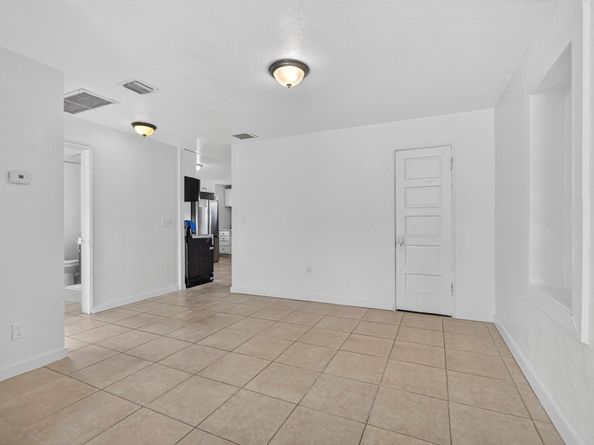 146 W 18th Street, Riviera Beach FL 33404
