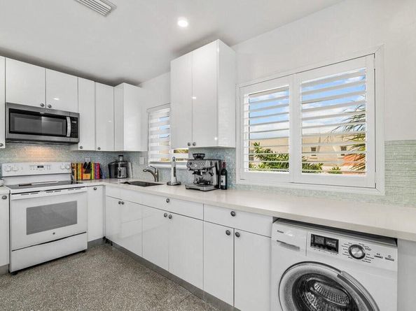 426 NE 7th Avenue 2g, Delray Beach FL 33483