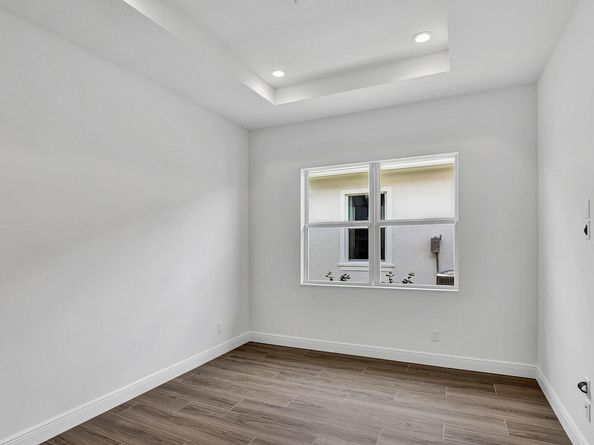 10064 Driftwood Way, Palm Beach Gardens FL 33412