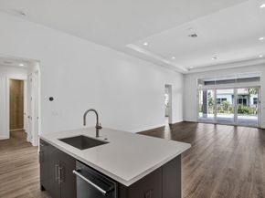 10064 Driftwood Way, Palm Beach Gardens FL 33412