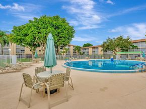600 Village Green Court 322, Palm Springs FL 33461