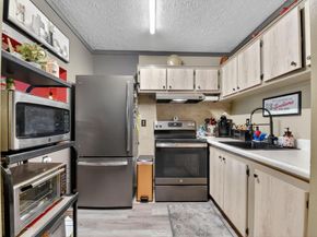600 Village Green Court 322, Palm Springs FL 33461