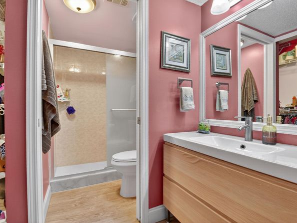 7642 Tahiti Lane 101, Lake Worth FL 33467