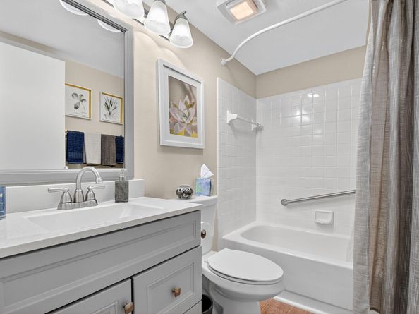 7642 Tahiti Lane 101, Lake Worth FL 33467