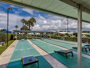 100 Leisure Lake Circle 109, Boynton Beach FL 33426