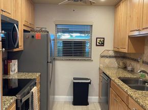 100 Leisure Lake Circle 109, Boynton Beach FL 33426