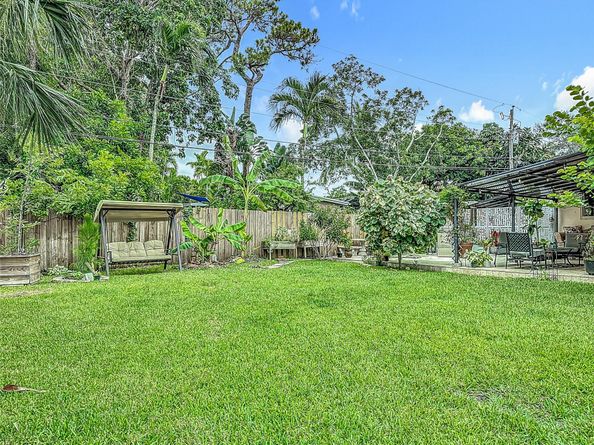 3326 SW 19 St, Fort Lauderdale FL 33312