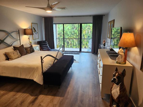 1707 Consulate Place 202, West Palm Beach FL 33401