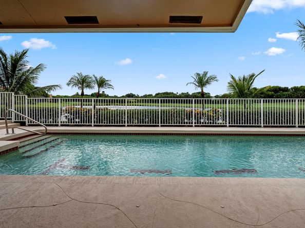 10670 Stonebridge Boulevard, Boca Raton FL 33498