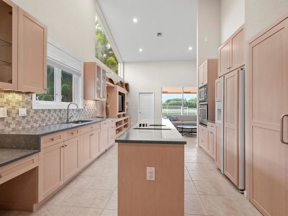 10670 Stonebridge Boulevard, Boca Raton FL 33498