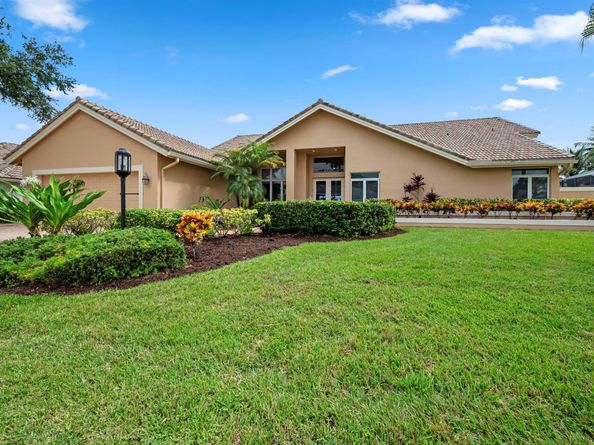 10670 Stonebridge Boulevard, Boca Raton FL 33498