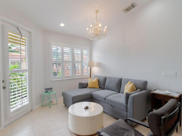 1725 Terra Cotta Drive, Riviera Beach FL 33404