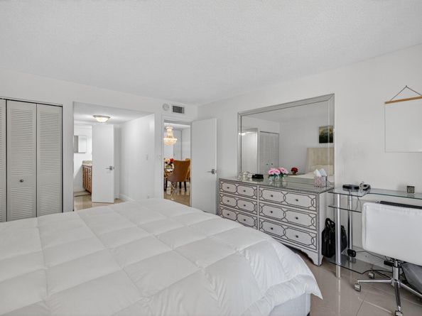 3909 N Ocean Blvd 314, Fort Lauderdale FL 33308